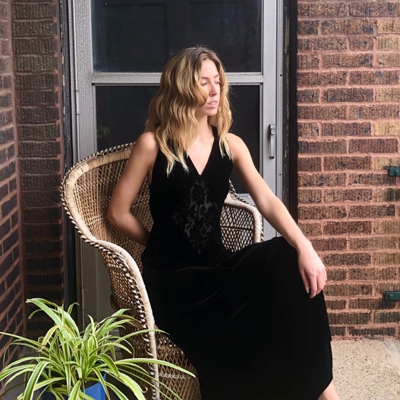 Vintage Silk & Velvet Black Dress - Picture 5 of 8